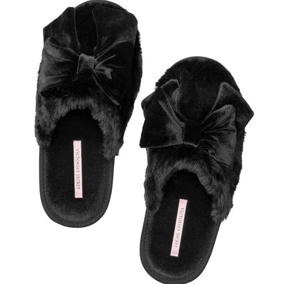 victoria secret pink faux fur slides